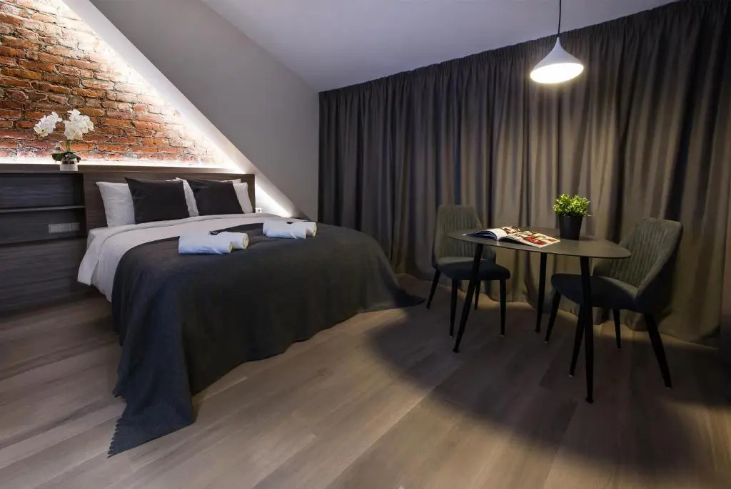Deluxe Double room with balcony (full double bed)
