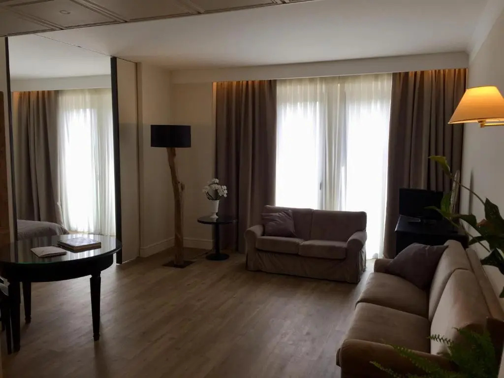 Suite