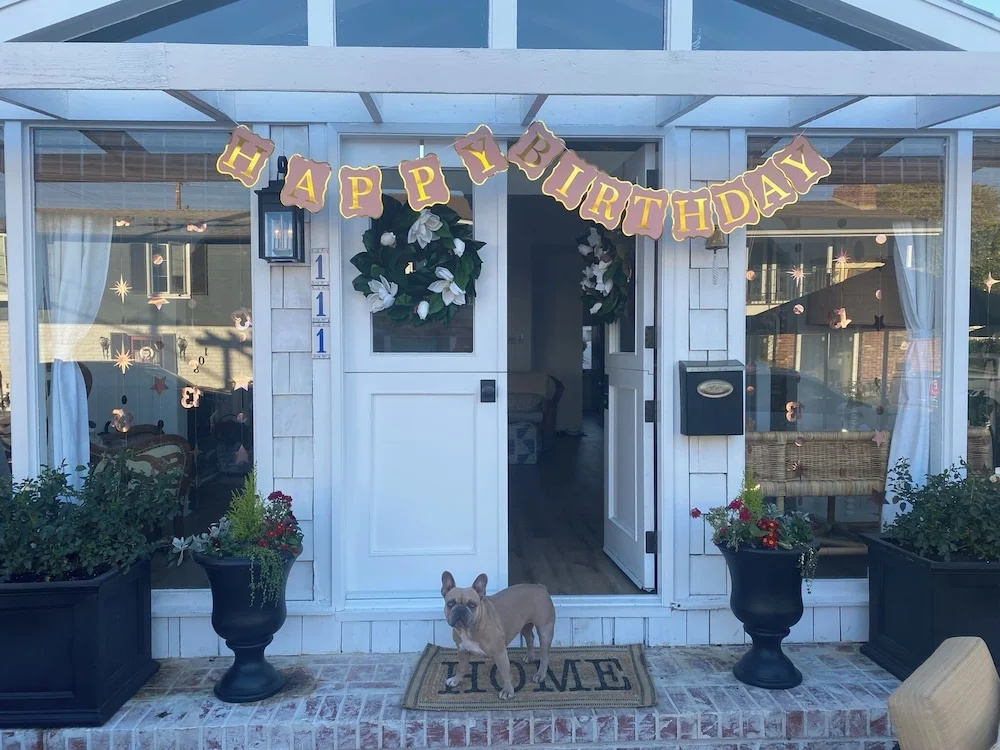 Balboa Island Beach Cottage
