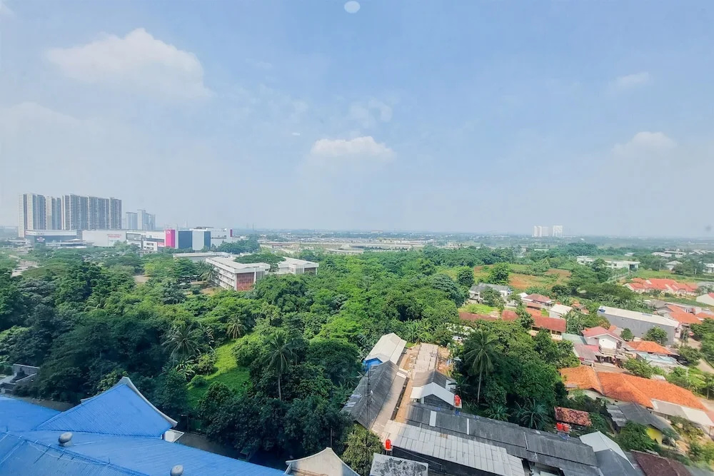 Comfort And Homey Studio Apartment At B Residence