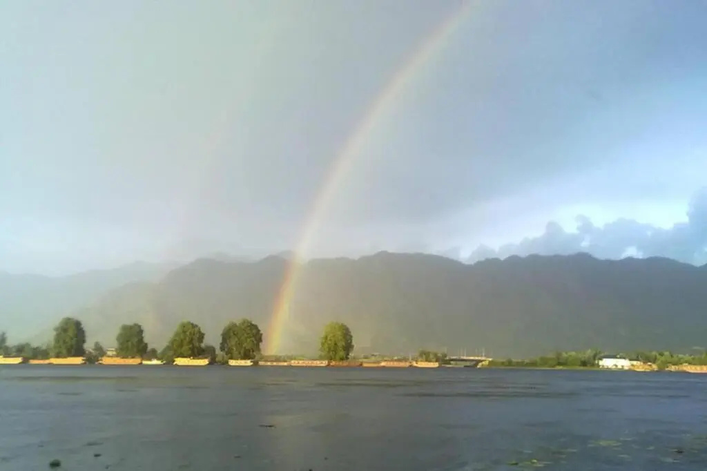 New Lucky Kashmir Houseboats