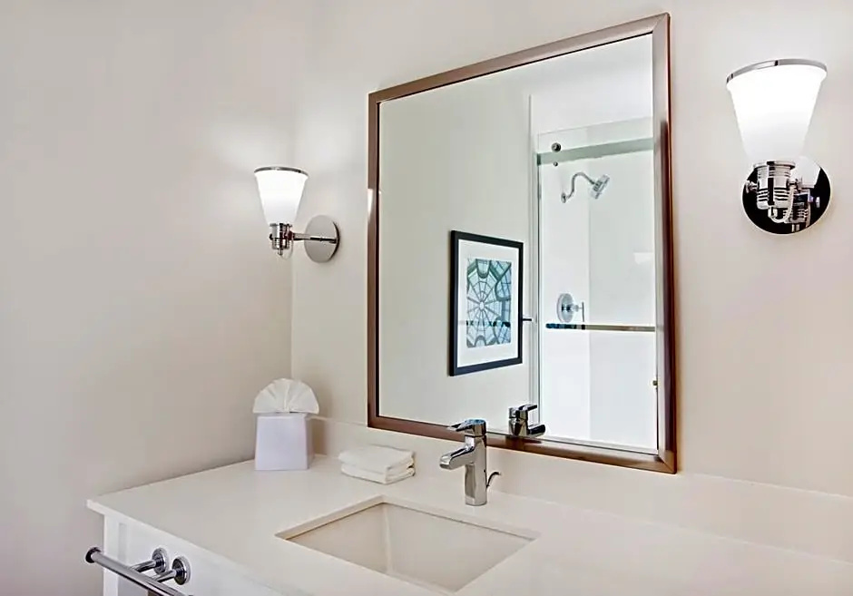 Four Points by Sheraton Cleveland Airport - Chambres