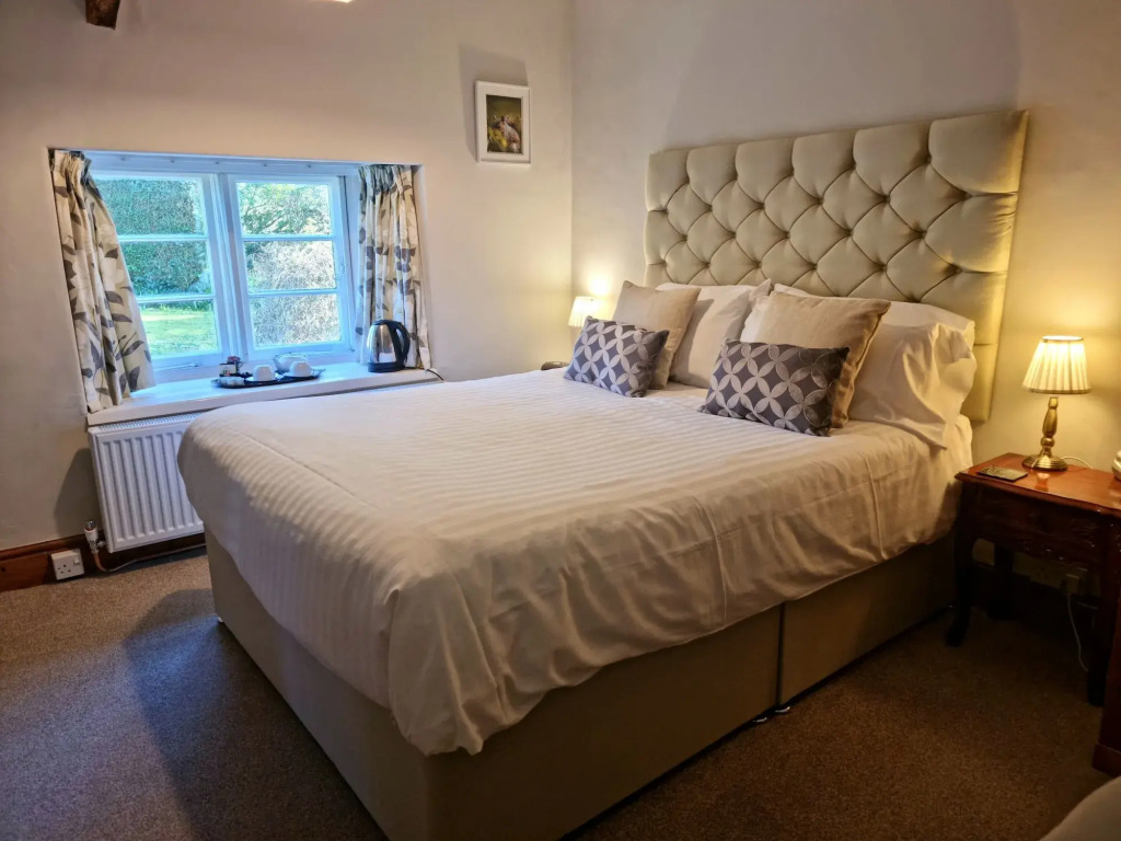 Collaven Manor Hotel by null
