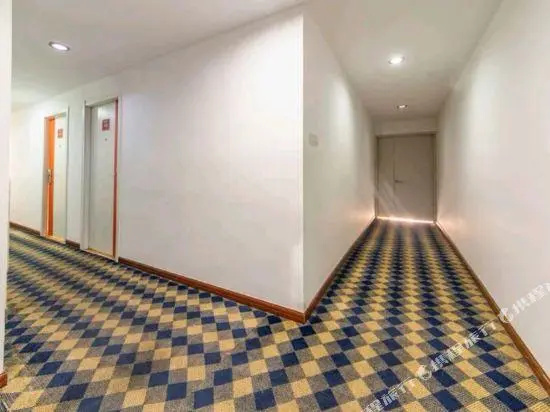 OYO hangzhou 99 hotel