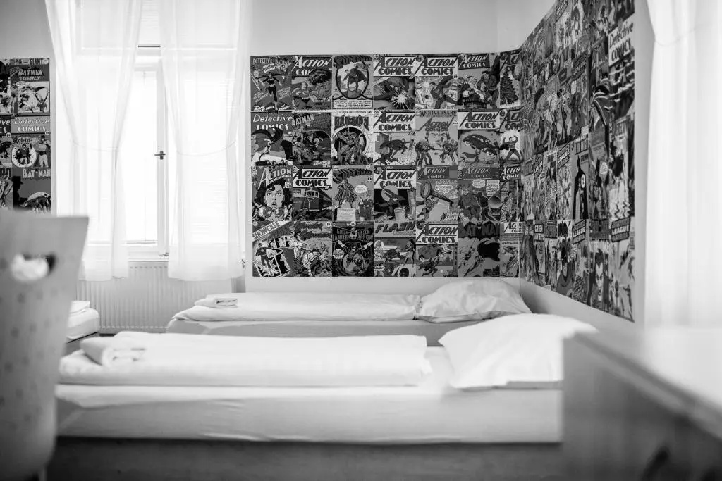 Standard Triple room