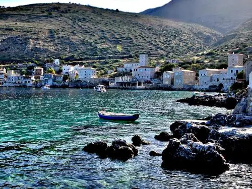 Beach & Waterfront