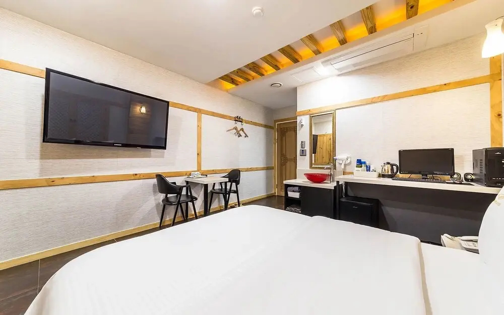 Hotel photo 2