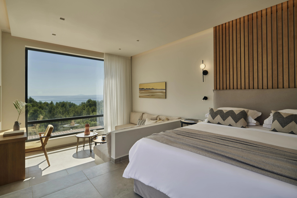 Celestial All Suites — 4