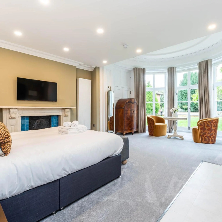 Old Abbey House Hotel