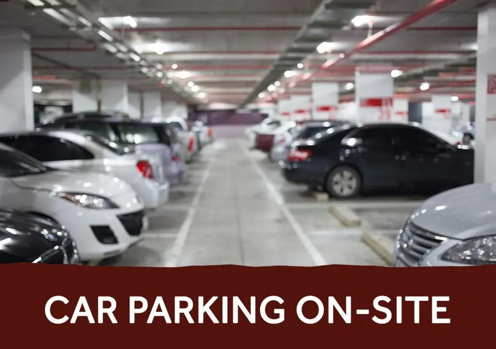 1 Bedroom Executive Double room with river view full double bed