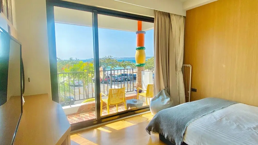 Standard Double room with ocean view (full double bed)