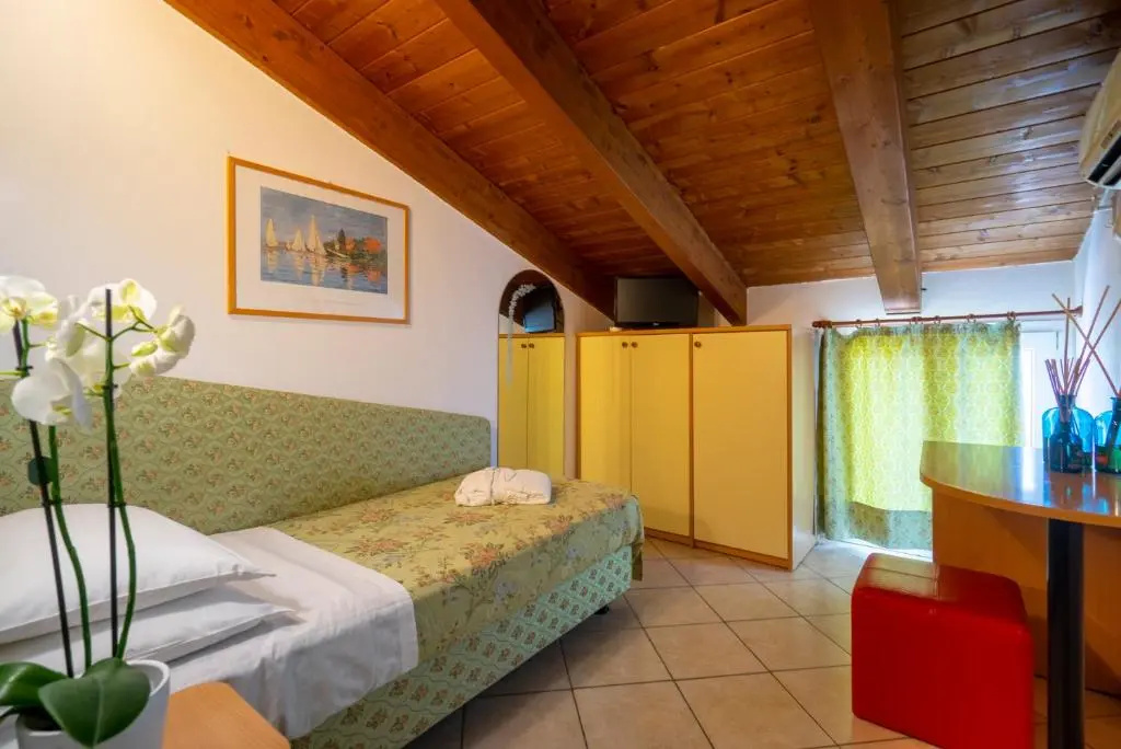 Economy Single room