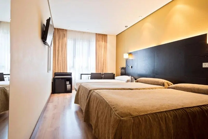 Occidental Pamplona - Chambres