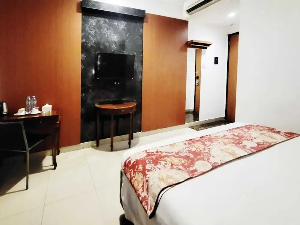 RedDoorz @ Alam Sutera - фото 29