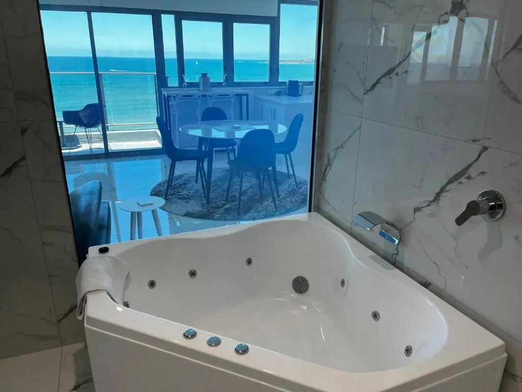 Platinum Apartment