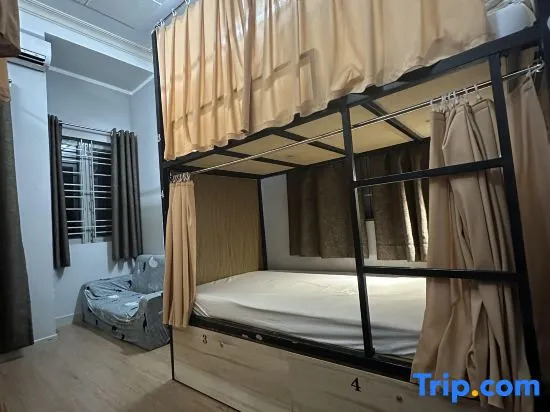 Кровать в общем номере в Alleyway Hostel - Adults Only