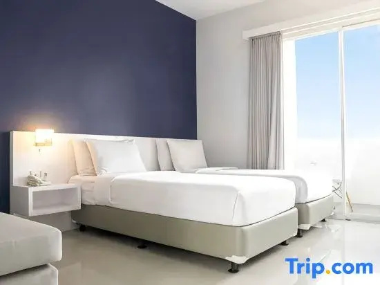 Double Studio (full double bed)