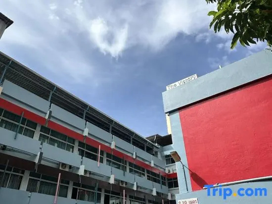Krungthai Hotel at Rangnam