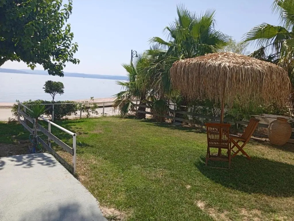 Apartment with sea view
