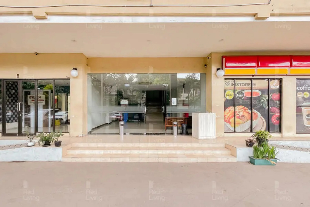 RedLiving Apartemen Tamansari Panoramic Narel