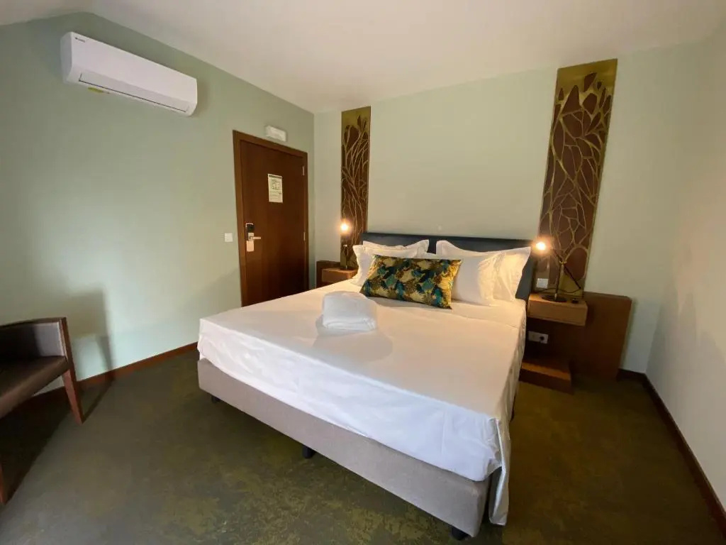 Standard Double room with balcony (full double bed)