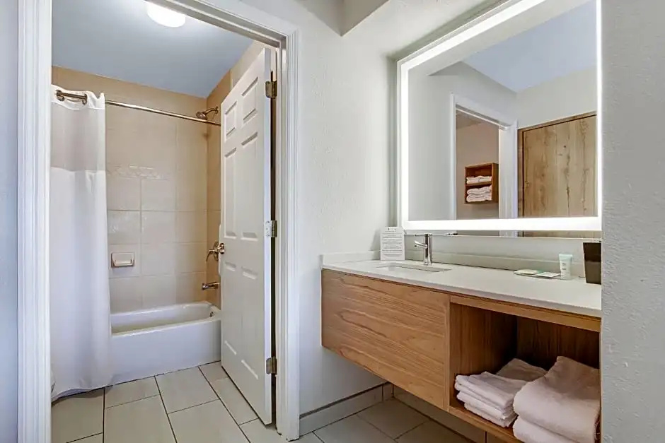Staybridge Suites Gulf Shores by IHG - Chambres