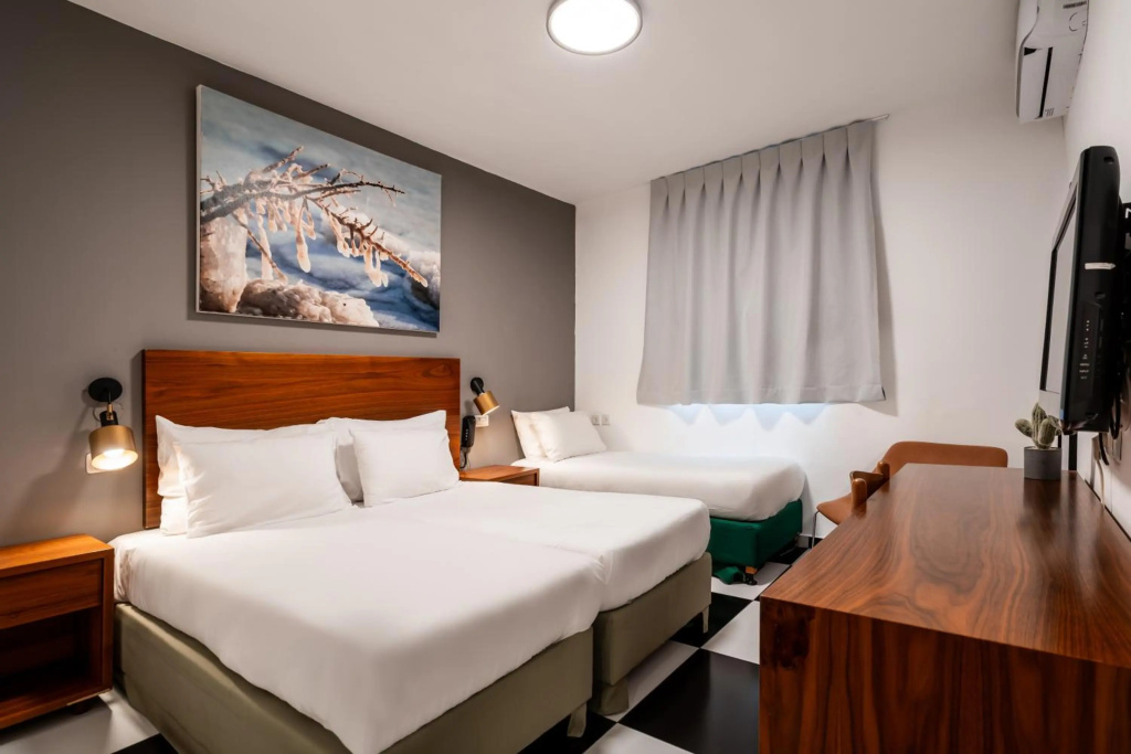 Jacob Tiberias by Jacob Hotels — 5