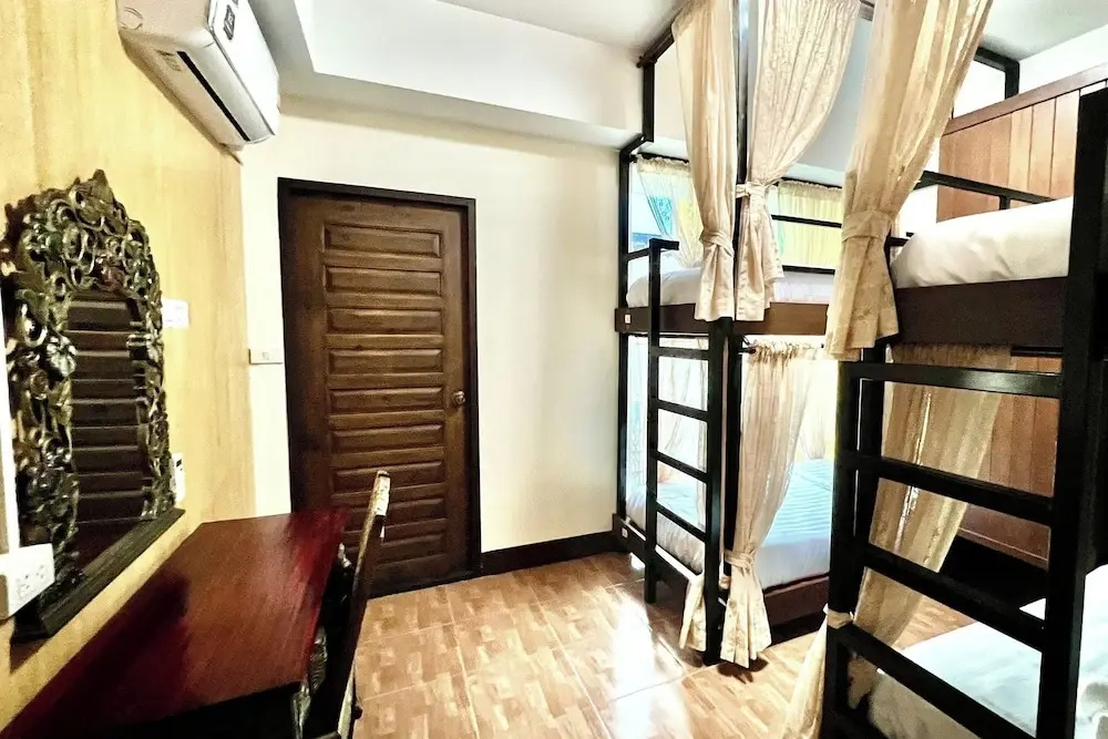 Bed in Dorm (female dorm)