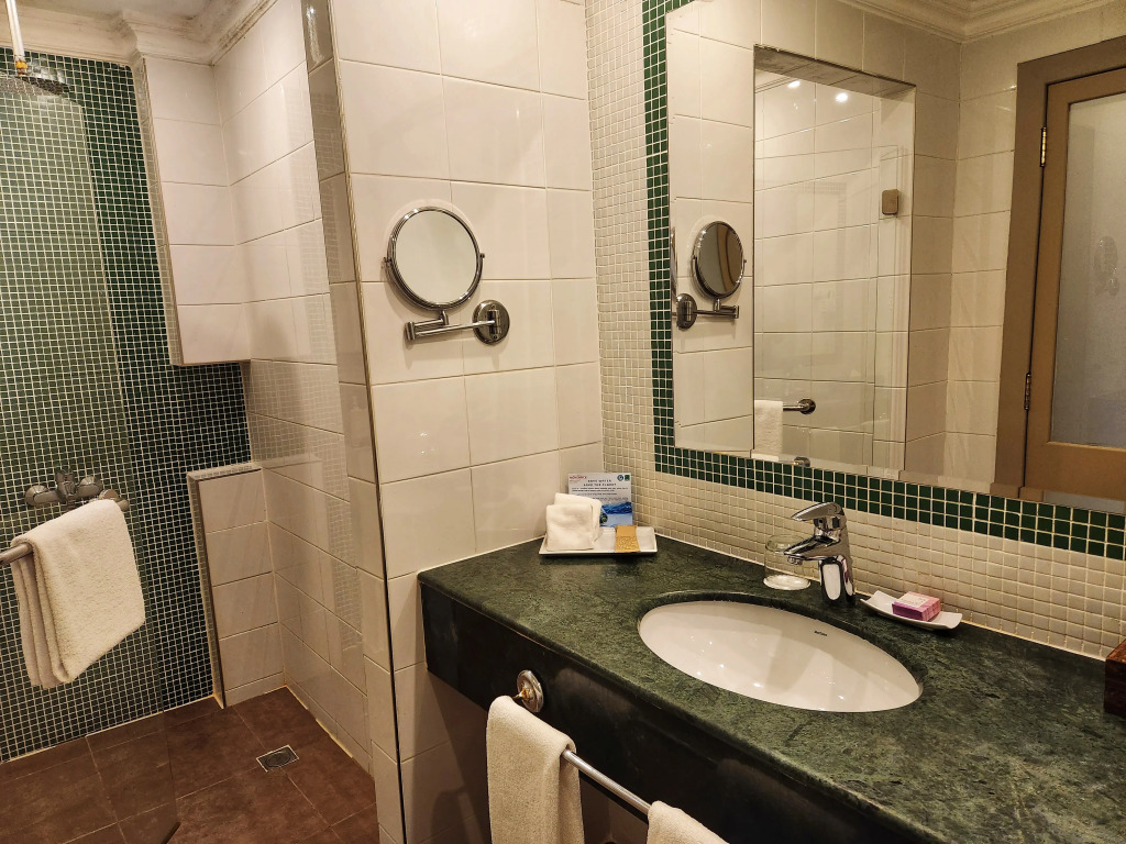 Montrose A Mayfair Collection Hotel - фото 36