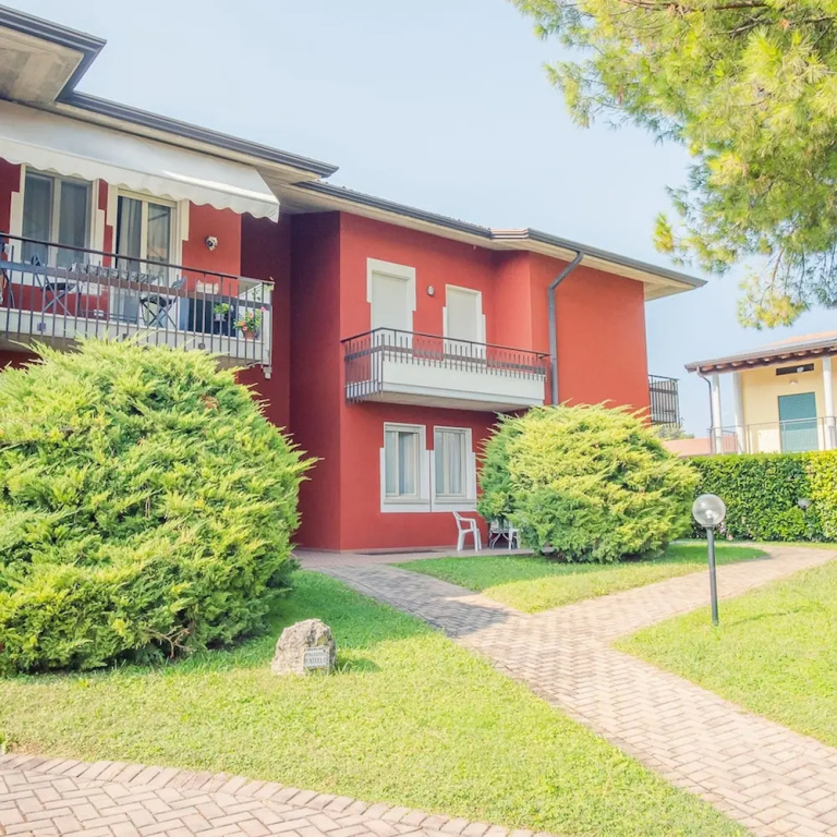 Sweet Garden Apartment - Italian Homing