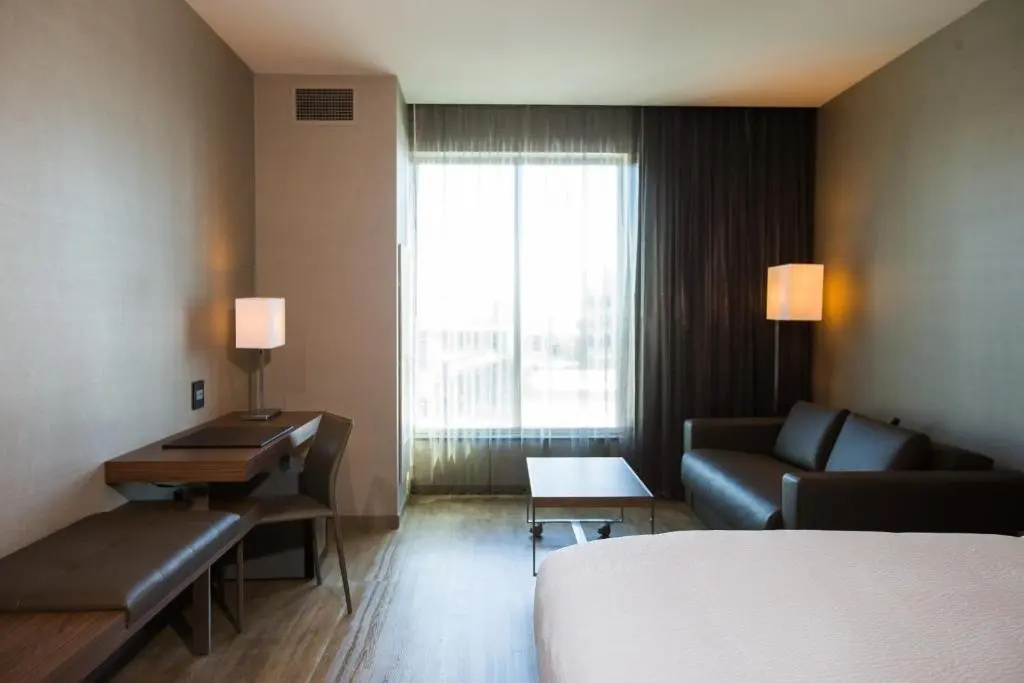 AC Hotel by Marriott Cincinnati at Liberty Center - Chambres