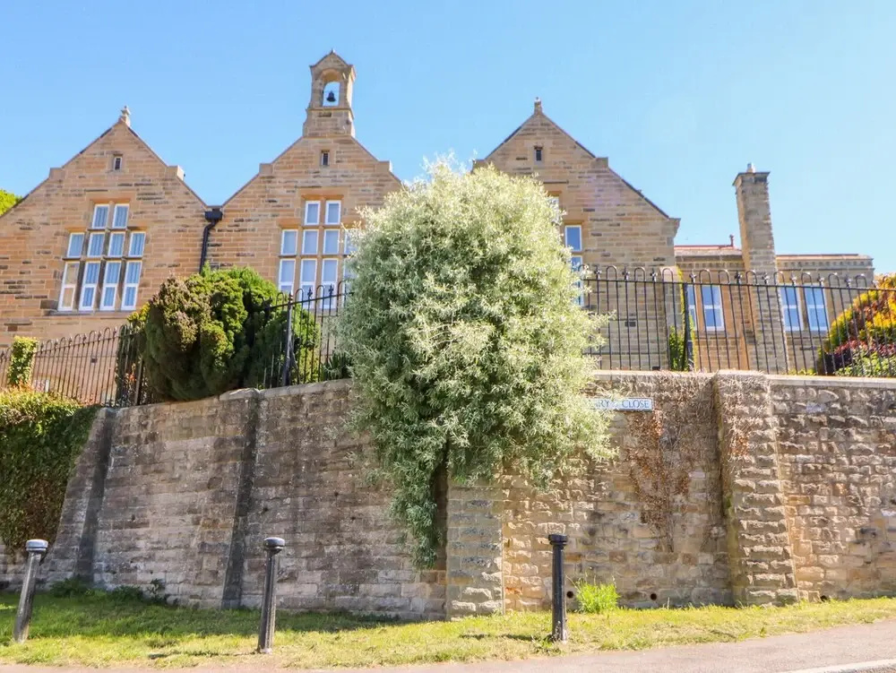 2 St. Marys Close