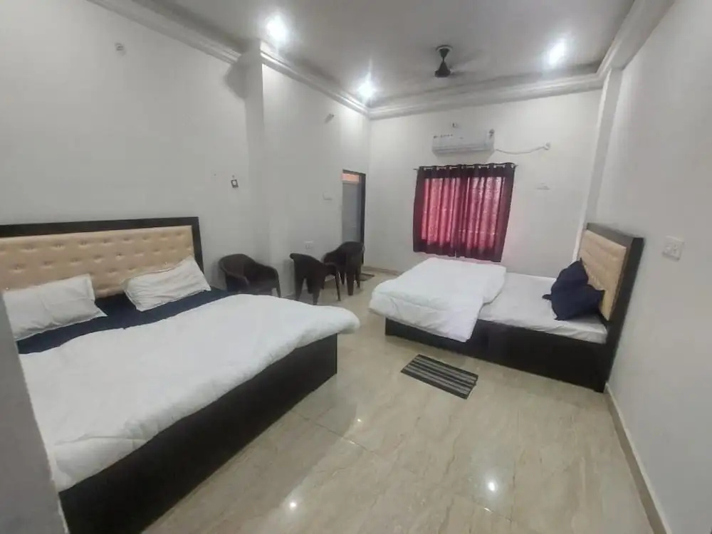 Hotel Anuj Palace l Near Ram Mandir