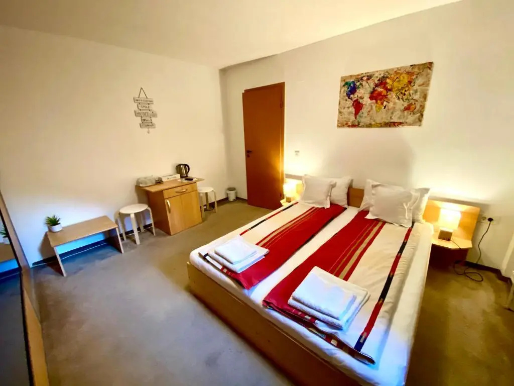 Standard Double room (full double bed)