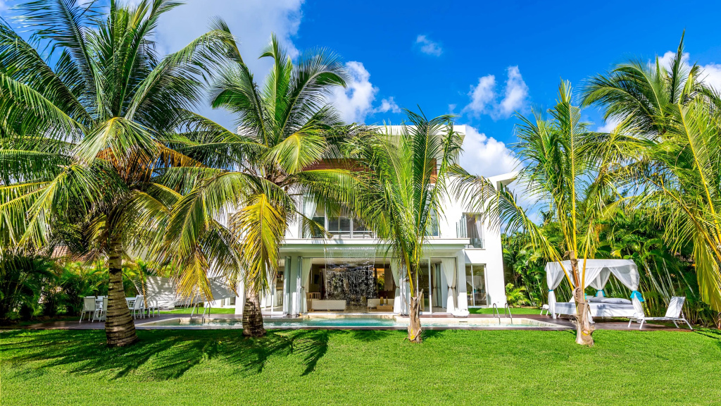 Punta Cana Villa Waterfall - Private Villa in The Dominincan Republic