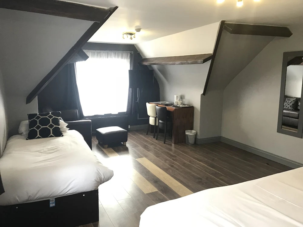 Bennetts Hotel - Chambres