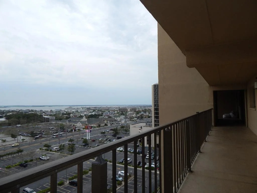 Beach & Waterfront