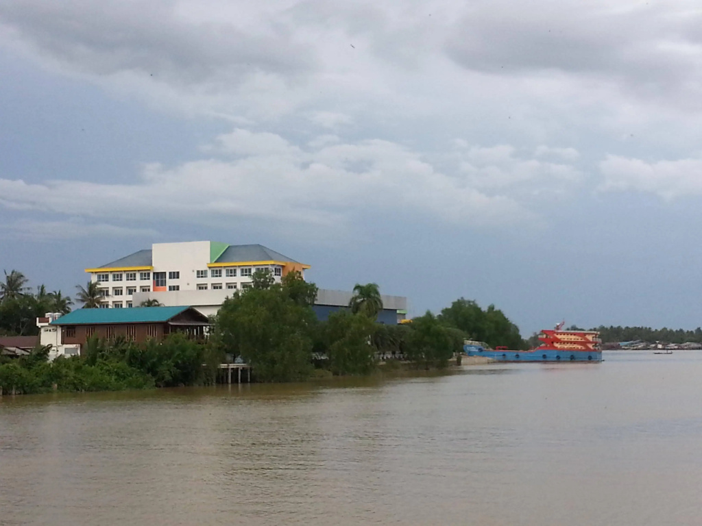 See View Riverside Hotel