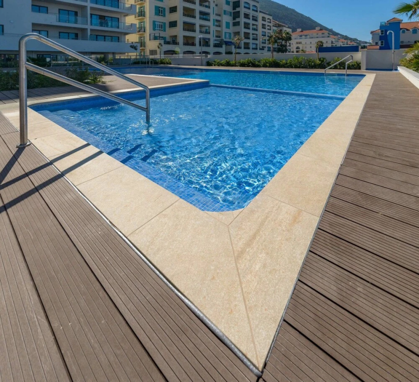 Luxury Modern Apartment With Exceptional Views! Hosted by Sweetstay - фото 13