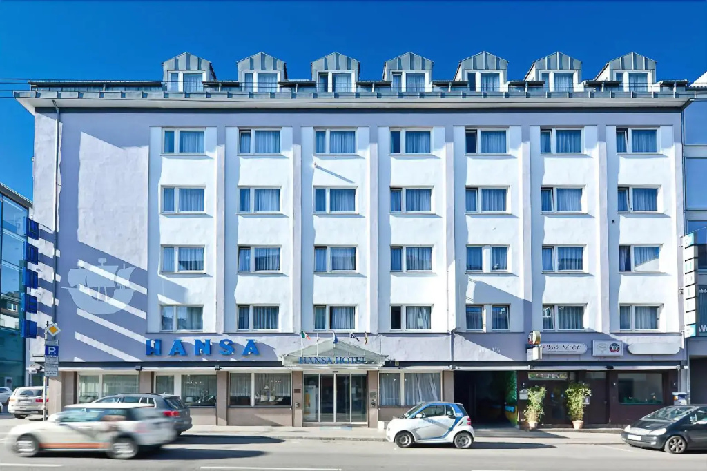 Hotel photo 13
