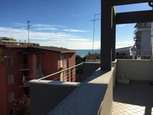 Balcony & Terrace