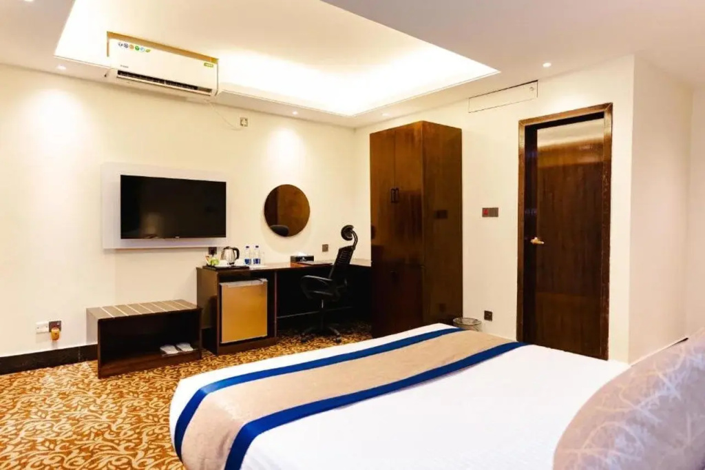 Hotel photo 13