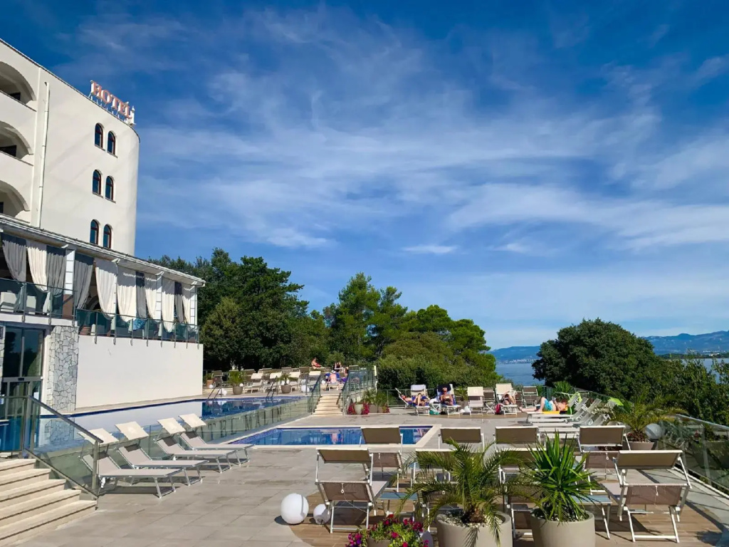 Hotel photo 28