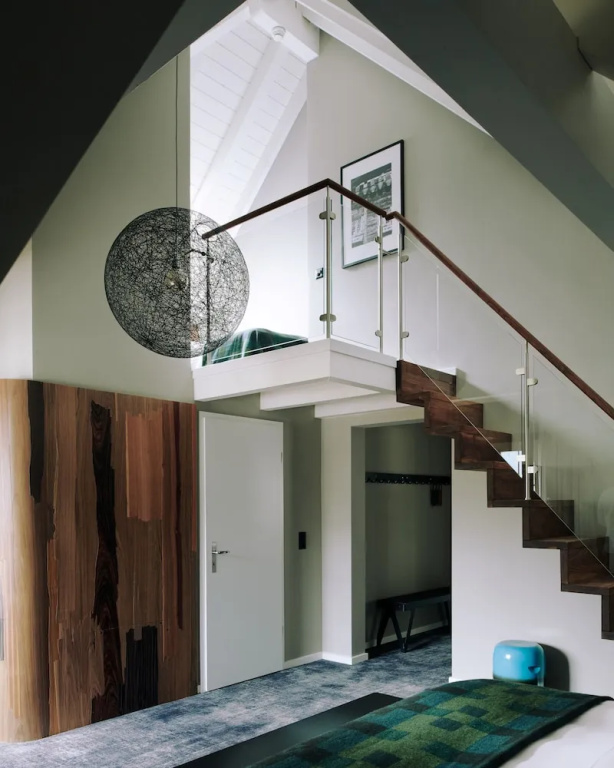 Suite with balcony