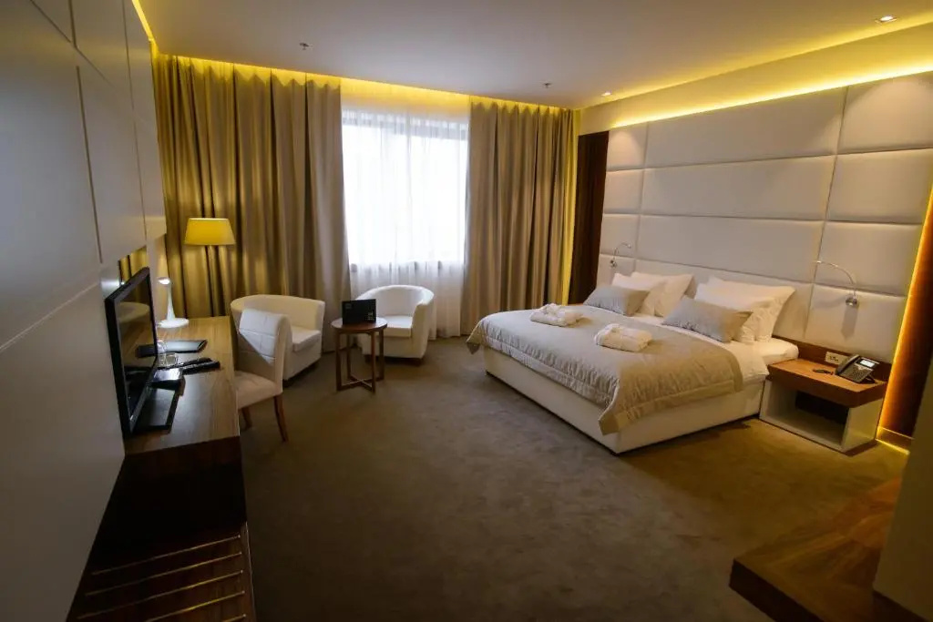 Superior Double room (full double bed)