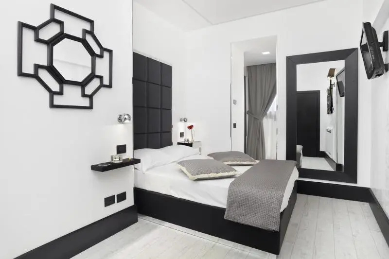Standard Double room (full double bed)