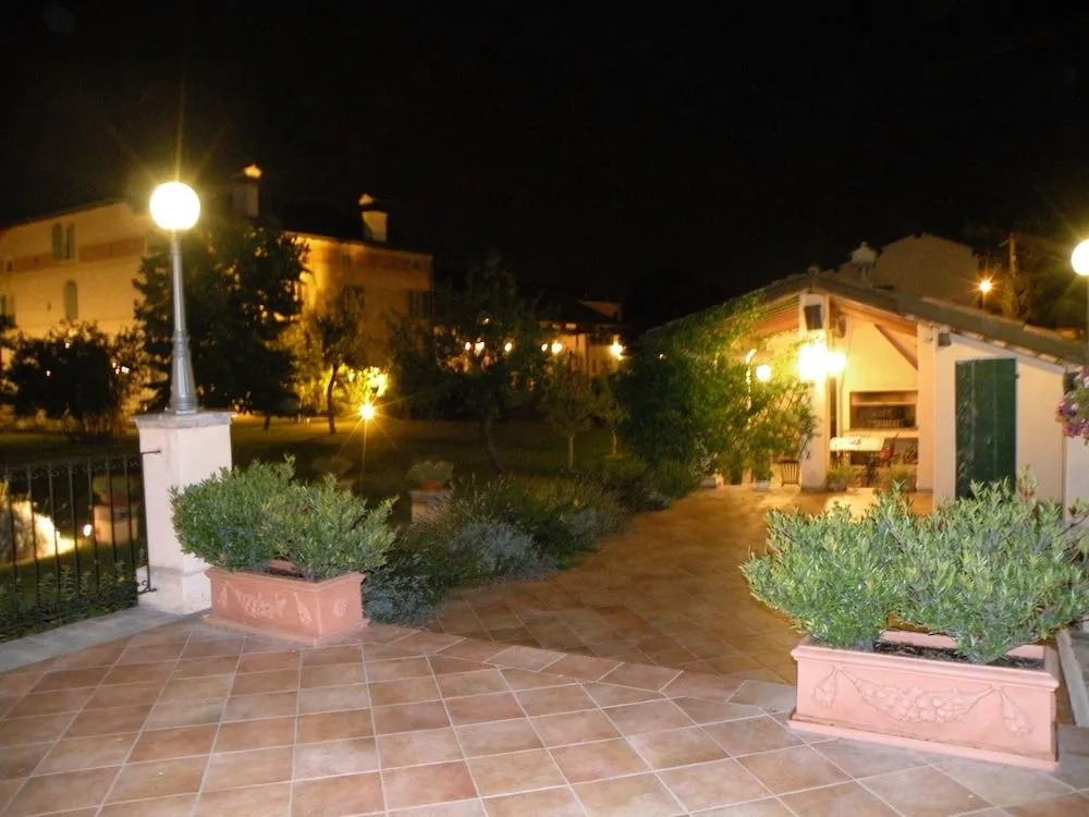 B&B & Residence Corte Bebbi
