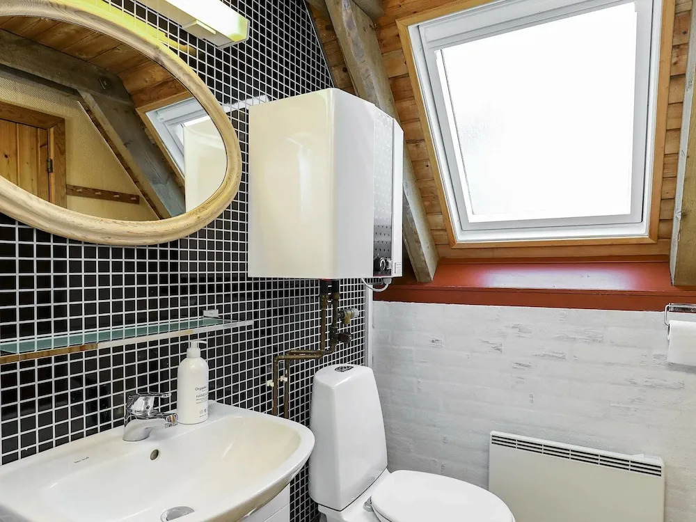 Alluring Holiday Home in Hvide Sande With Sauna - фото 9