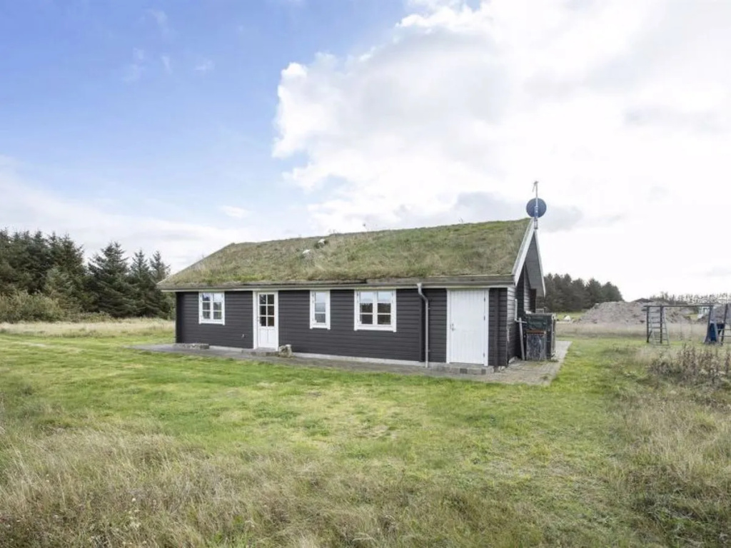 "Alma" - 1.8km from the sea in NW Jutland