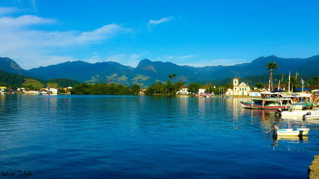 Beach & Waterfront
